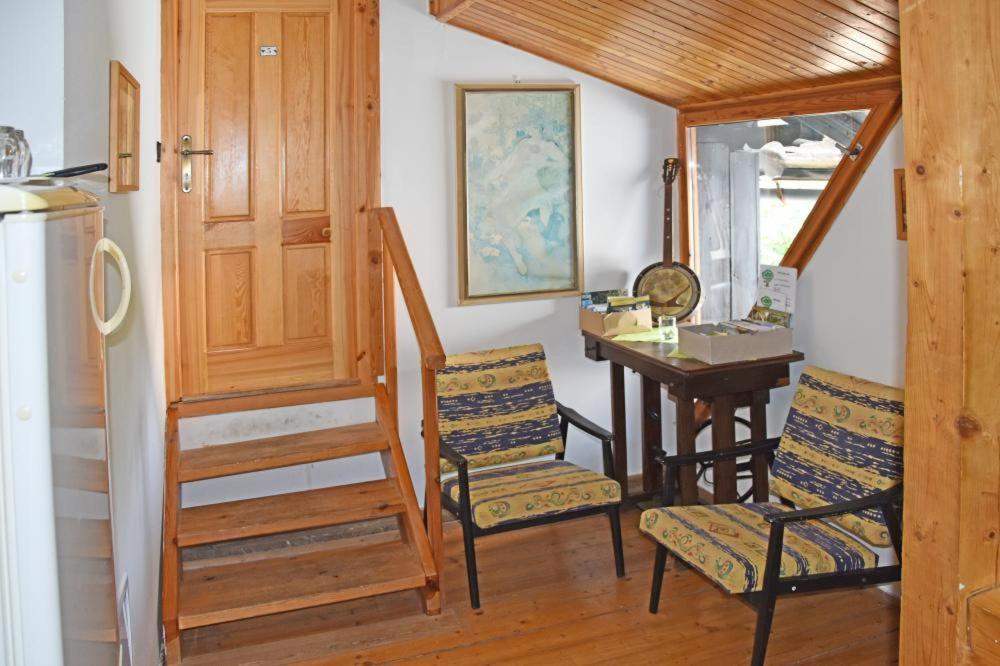 Buseranda - Depandance Hotelu U Zeleneho Stromu Decin Exterior photo